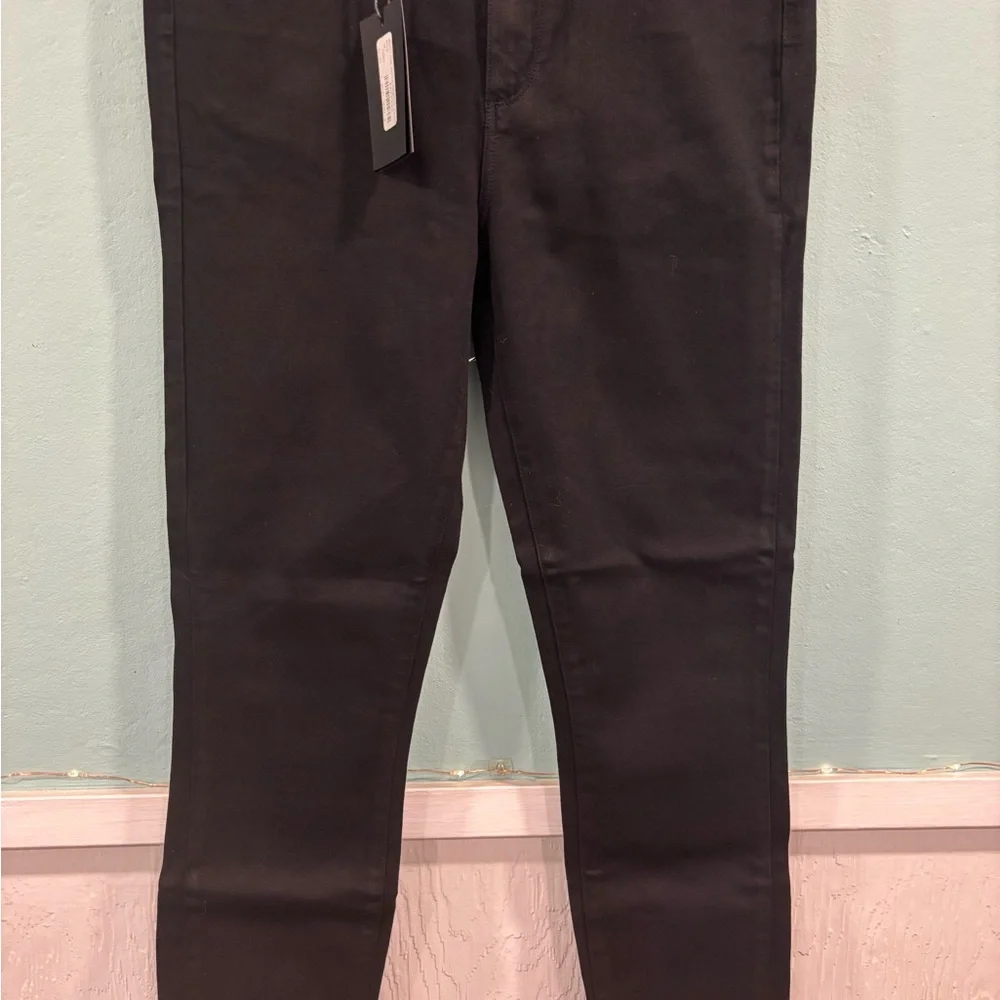 New Paige Black High rise with hem detail - Picture 6 of 8